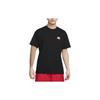 Nike Camiseta Masculina de Manga Curta com Gola Redonda e Estampa Gráfica Ajustada Preto FV3721-010