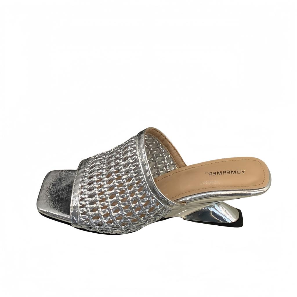 2025 European and American Light Luxury Casual Style Woven Special-shaped Wedge Heel Medium and High Heel Slippers Large Size