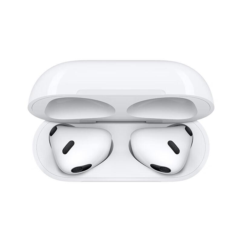 Apple AirPods (3rd Gen) with MagSafe Charging Case