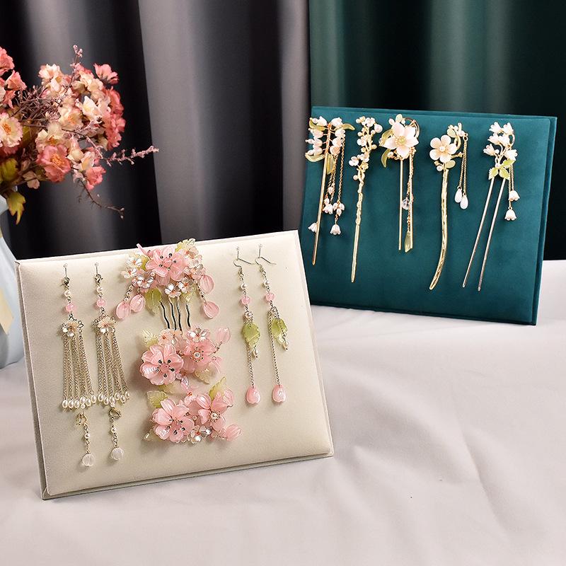 Ancient-Style Hairpin and Jewelry Display Stand with Flannel and Tassel Elements