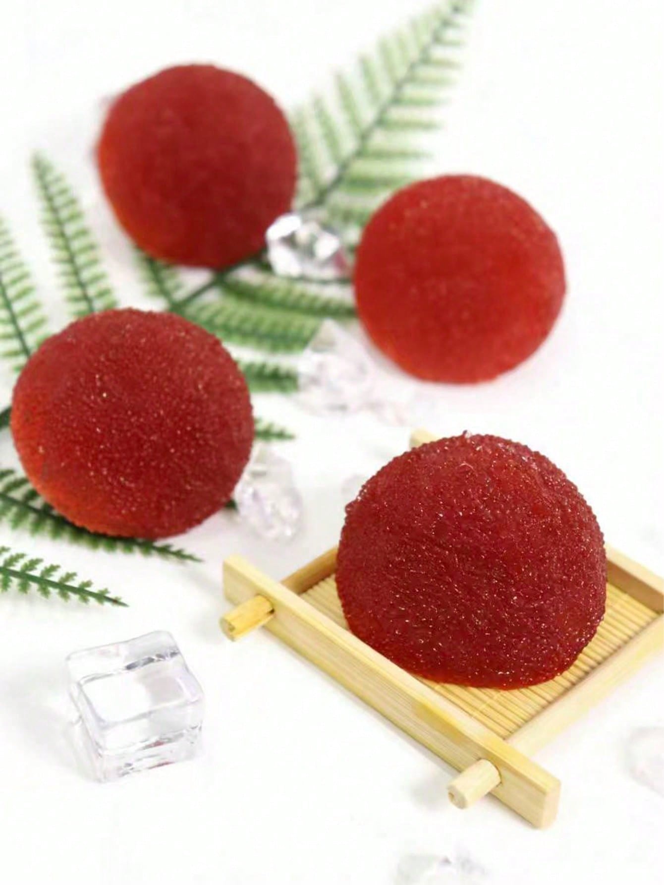

Realistic Bayberry Texture Squeeze Ball, Slow Rising Fidget Toy for Students Office Workers темно-червоний колір