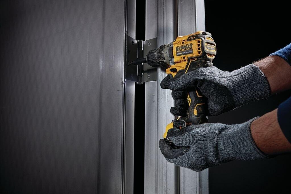 DeWalt DCD701D2 Drill-driver (2x Battery 2.0 Ah In T-STAK Box)