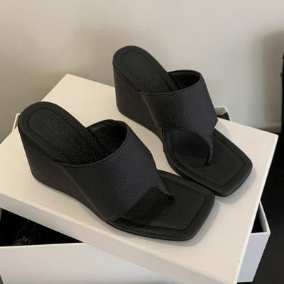 Open-toed Wedged Flip-flops Shoes Women's Shoes Wear 2025 Summer High-heeled Square-head French Sandals