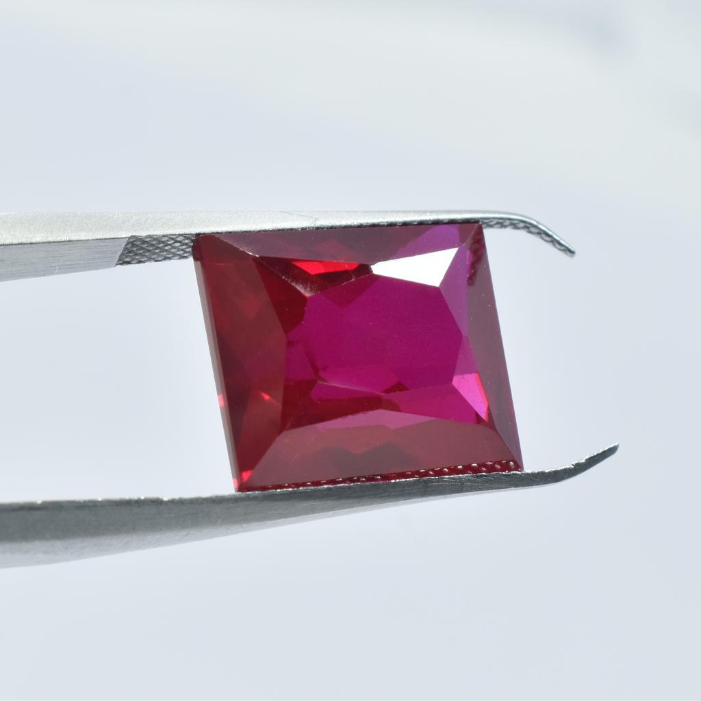 Natural 15.50 Ct RED Brilliant Ruby Rare Emerald Shape CERTIFIED Loose Gemstone.