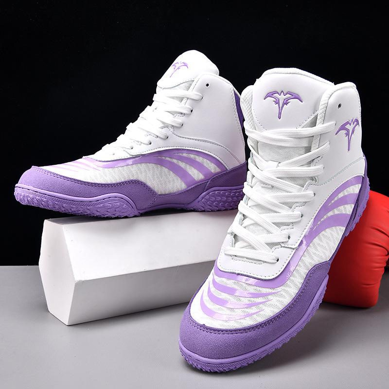 

2025 new boxing shoes men s breathable low-top broken nail football shoes fashion football training shoes wrestling shoes 38