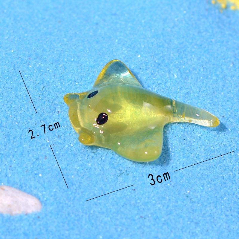 10Pcs/lot Multicolors Mini Devil Fish Miniatures Resin Ornaments Fish Tank Decoration Micro Landscape