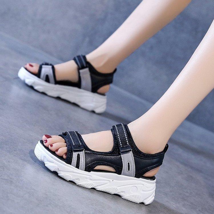 

Summer spring new summer low heel muffin sports sandals open toe casual student 40 чёрный