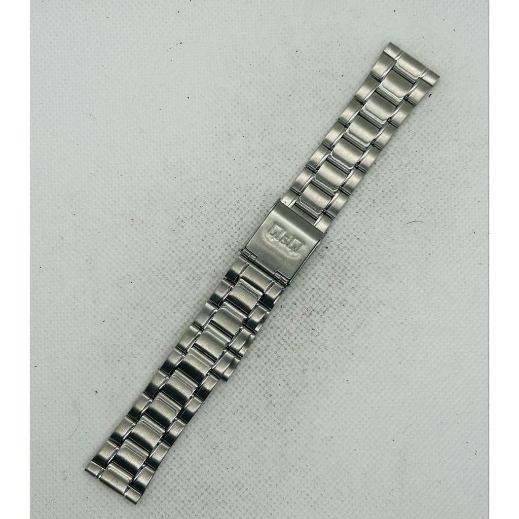 Used Citizen Q&Q watch strap mounting width 18mm Made of stainless steel