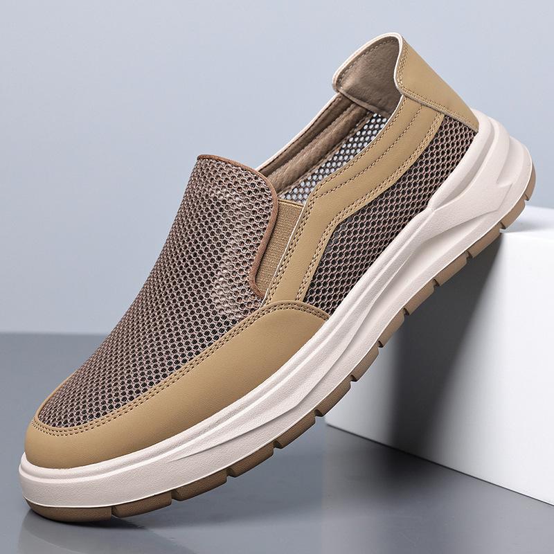 2026 New Men's Breathable Mesh Slip-On Casual Shoes Hollow Out Lightweight Non-slip Leather Shoes for Man Summer Designer Shoe