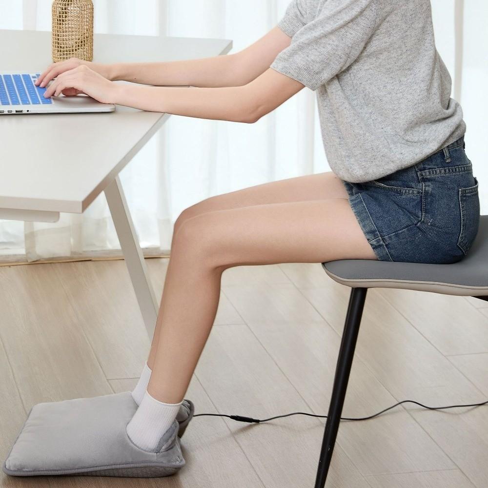 Adjustable Temperature Heated Foot Warmer Fast Heating Anti-slip Bottom Electric Heating Pad Soft Portable Foot Warming Mat