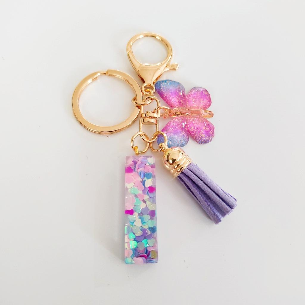 Fashion butterfly fringe initial keychain Drop glue Blend sequin A-Z26 letter keychain Cute Ladies Student Bag Accessory Gift