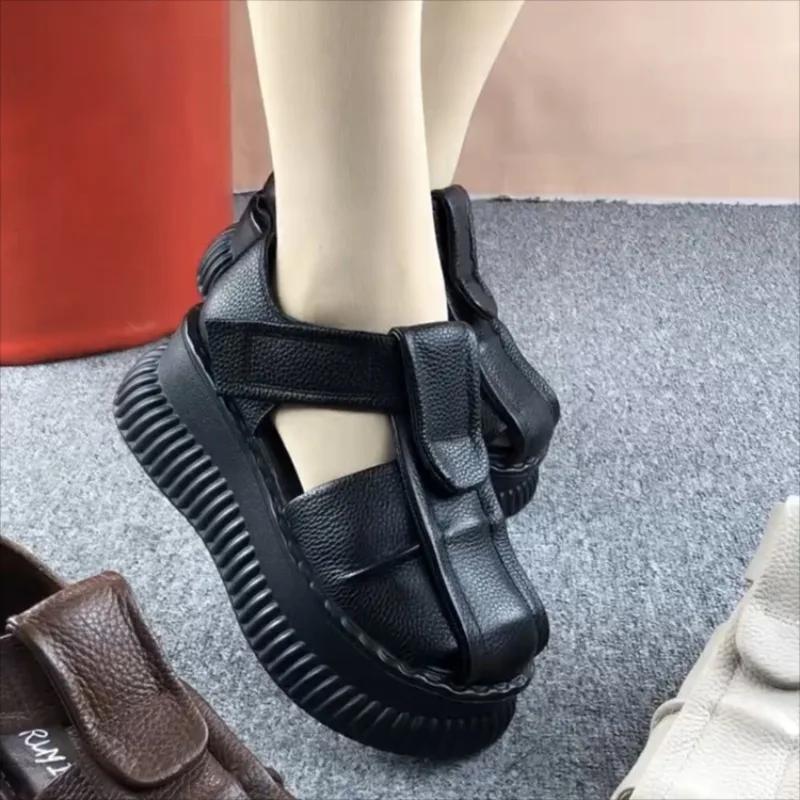 2025 Ladies Shoes Buckle Strap Women's Sandals Cover Heel Casual Sandals Women New Best Seller Solid Closed Toe Sandals