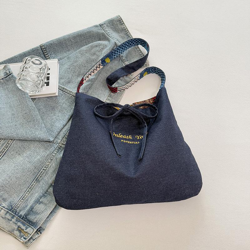 Contrasting Color Large-capacity Women's Bags, New Versatile Casual Shoulder Bags, Niche High-end Commuter Tote Bags