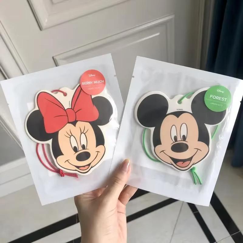 MINISO Anime Mickey Mouse Aromatherapy Tablets Minnie Car Aromatherapy Water Remove Odor Purify Air Cartoon Pendant Kids Toy