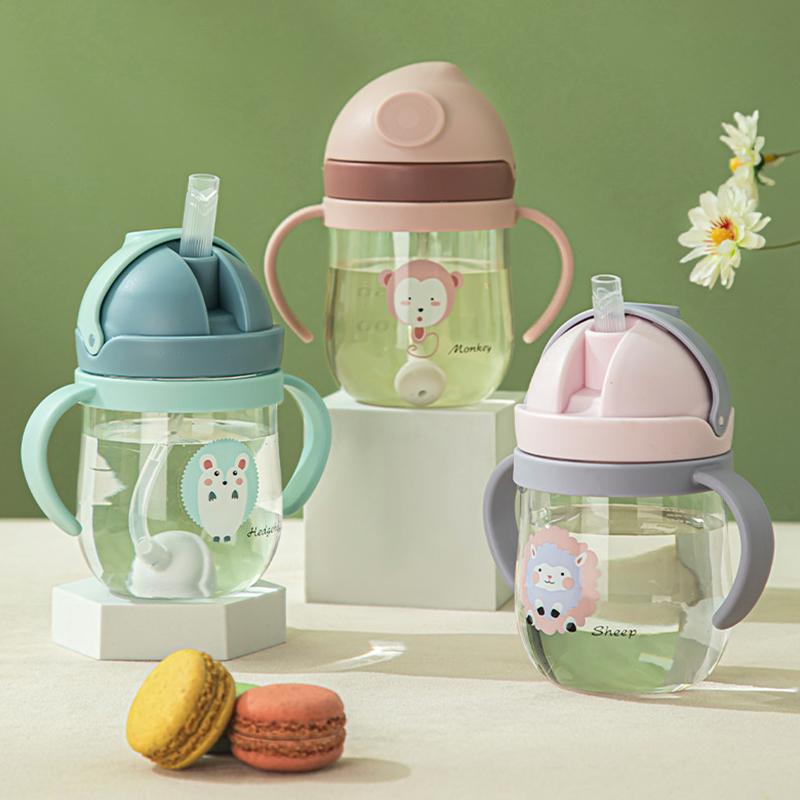 250Ml Cartoon Pattern Outdoor Child Drinking Bottle With Straw Baby Feeding Cup For Kids Training Portable Handle Water Bottle