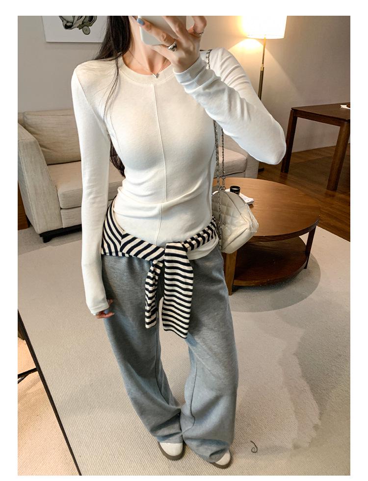 European Grey Slim Fit Round Neck Long Sleeve Women's T-shirt for Autumn/Winter 2025