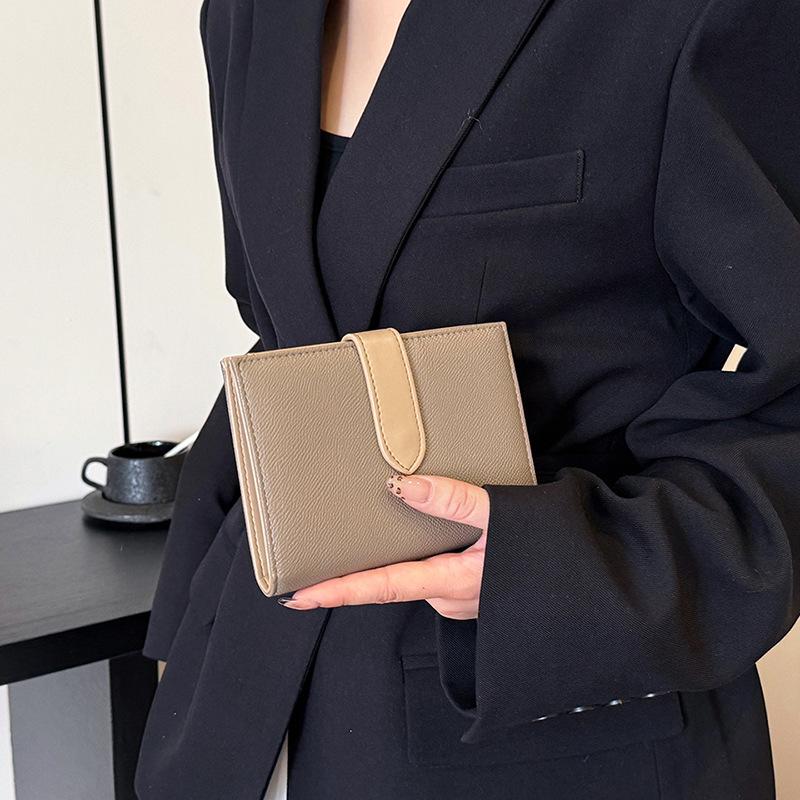 Passport Holder Female Passport Protective Cover Overseas Travel Passport Bag Document Storage Multifunctional Card Bag Portable Wallet