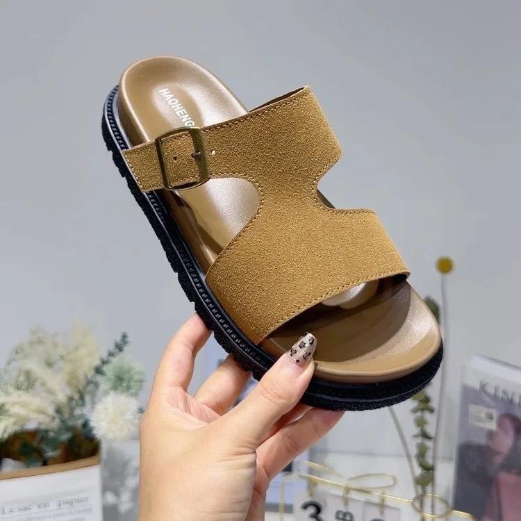 Fashion Flip-flops Women 2025 Summer New One Word Flip-flops Flat Beach Sandals