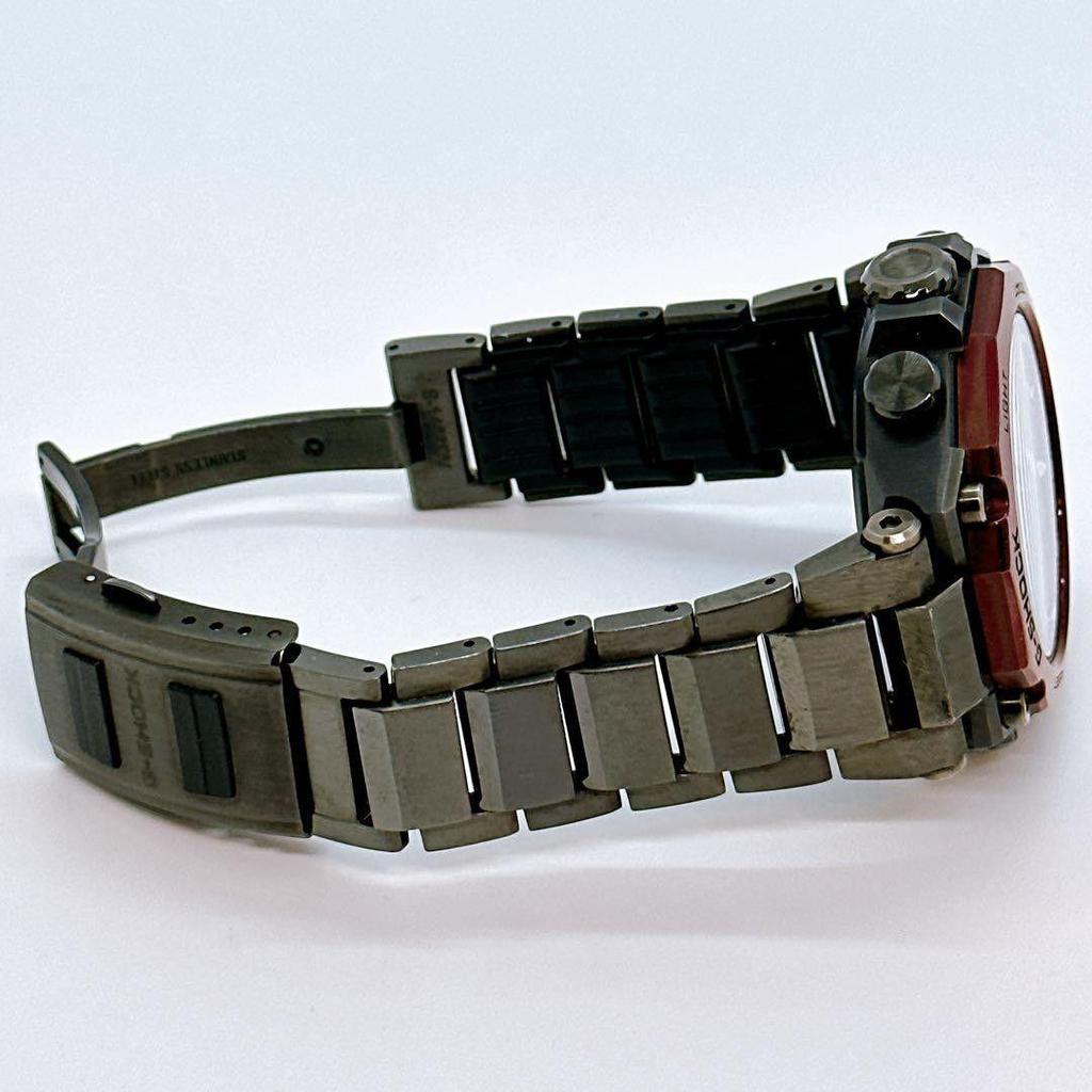 Used Casio G-SHOCK MTG-B2000 Bordeaux men's watch operation confirmed