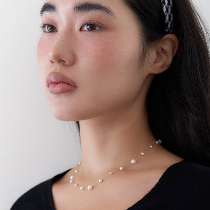 geegee pearl galaxy necklace