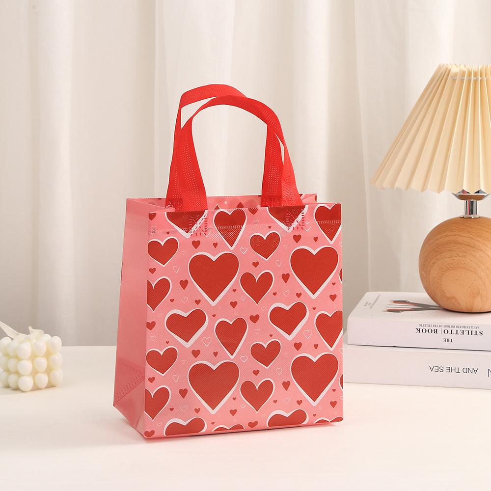 12/30pcs Valentine Gift Bags Heart Pattern Paper Gift Bags With Handles For Wedding Party Favors Candy Treats Small Gifts