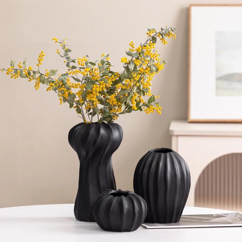 Ceramic Vase Pleated Stripes Handmade Porcelain Pot Flower Vase Hydroponic Flower Arrangement Home Decoration Accessories