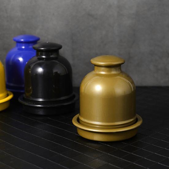 Würfelbecher Glatte Oberfläche Rissfest Angenehmes Handgefühl Verschleißfest Tischspiel