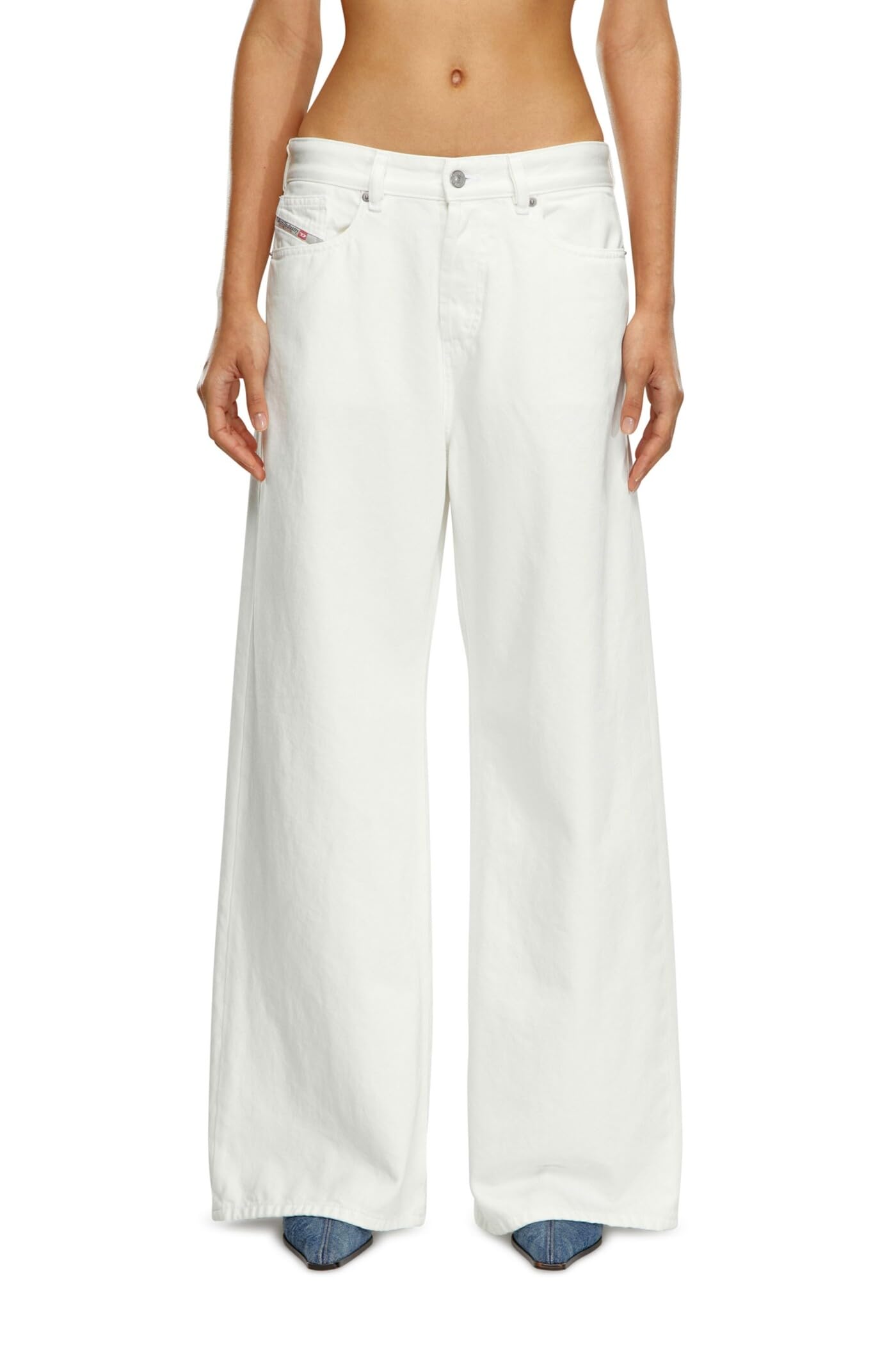 

Diesel Women s D-SIRE Loose Denim A0692609I41, 27-inch, White, Size 100