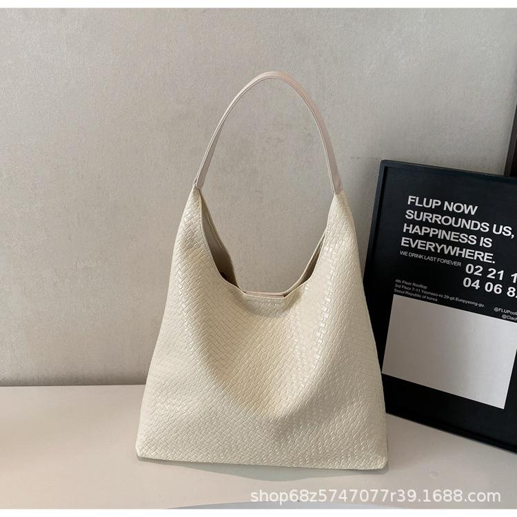 Casual Retro Large-capacity Bag Women's 2025 New Popular Tote Bag Woven Versatile Foreign Style Shoulder Bag Women's Bag