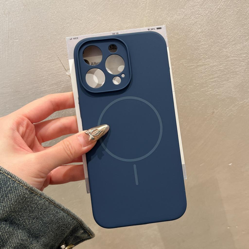 Applicable To IPhone16promax Liquid Silicone Thin Circle Magnetic Suction Apple 15 Semen Hole Full Skin Feeling Mobile Phone Case 14