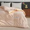 Oxygenated Cashmere-like Winter Quilt