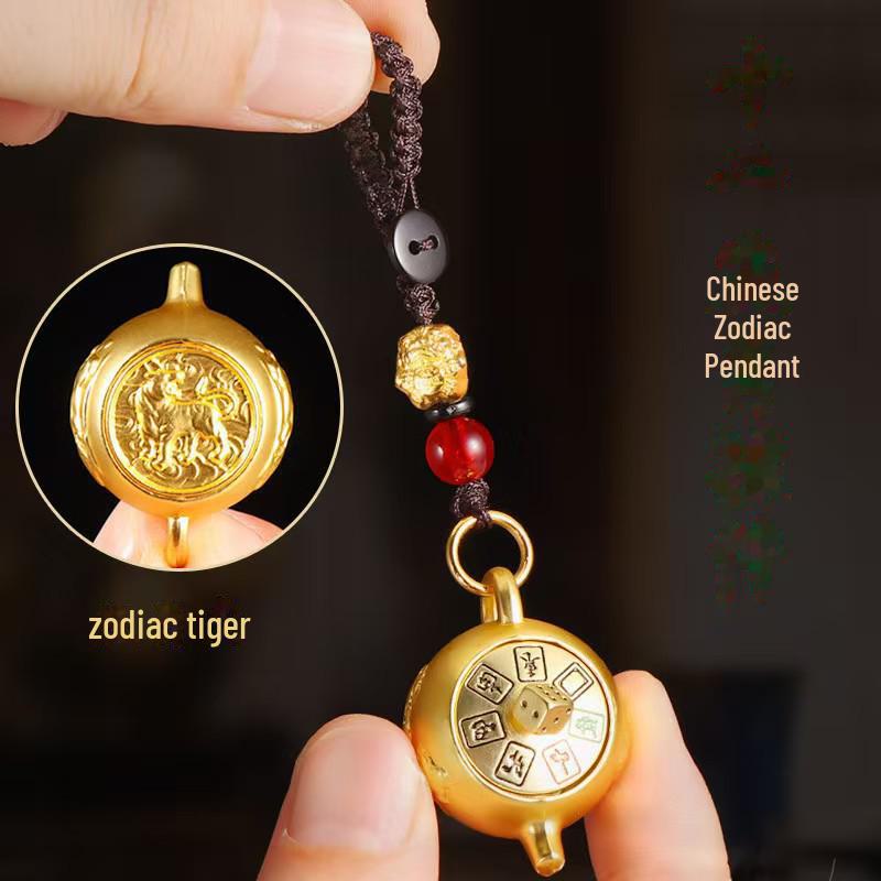 Drehendes Glück Chinesisches Tierkreiszeichen Teekanne Schlüsselanhänger Anhänger
