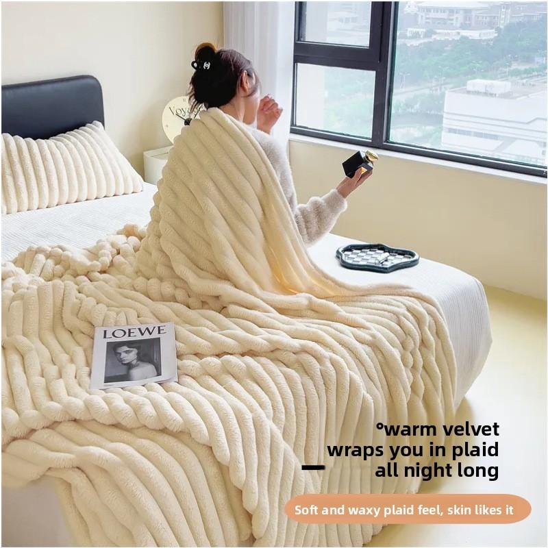 Multicolor Plush Milk Velvet Blanket With Soft Fabric For Relaxing Nap Time
