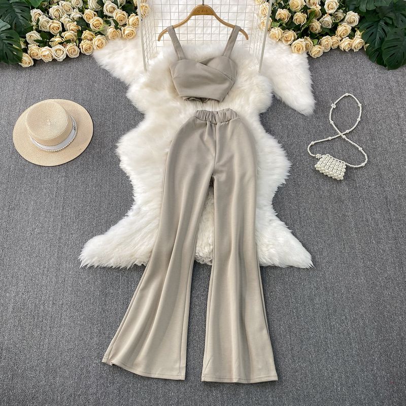 

2025 Summer New Gray V-neck With Chest Pad Short Cami + High Waist Slimming Trumpet pants Two-piece Suit Camel Two-piece set One size