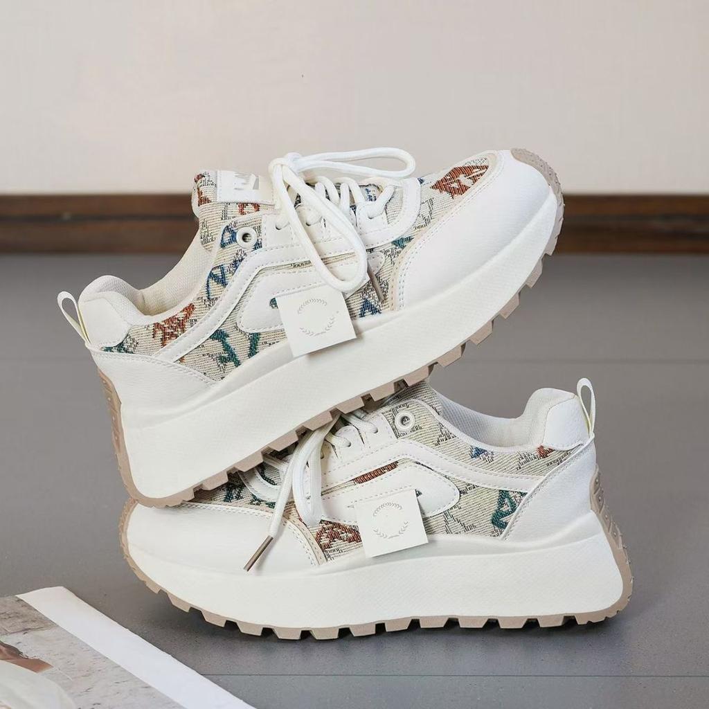 Fashion and lightweight little dad shoes women's 2025 spring new versatile lace-up muffin platform casual Forrest Gump shoes