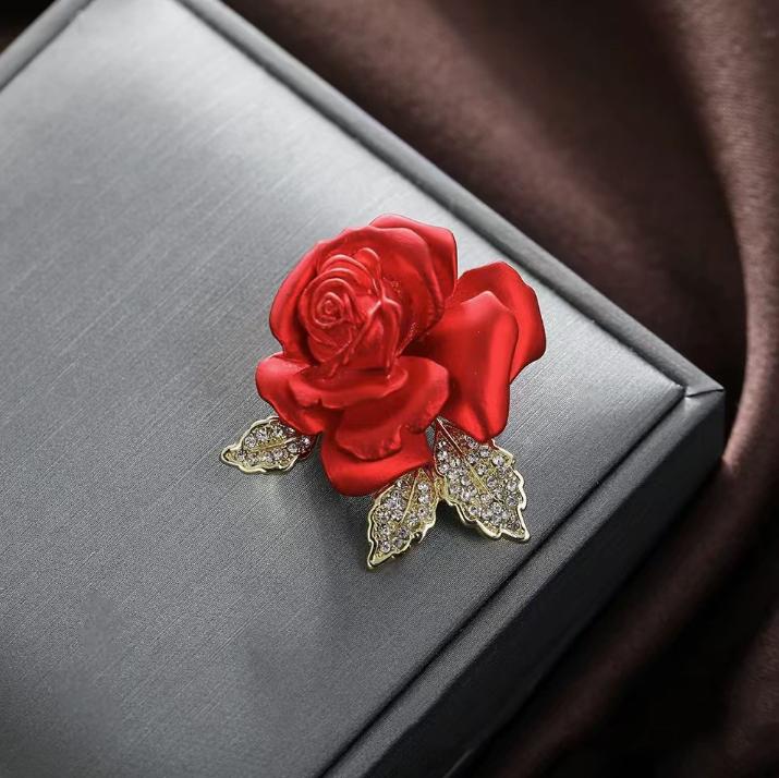 Women Fashion Panda Pins Elegant Exquisite Bird Multifunctional Flower Brooch Best Party Gift Butterfly Jewelry