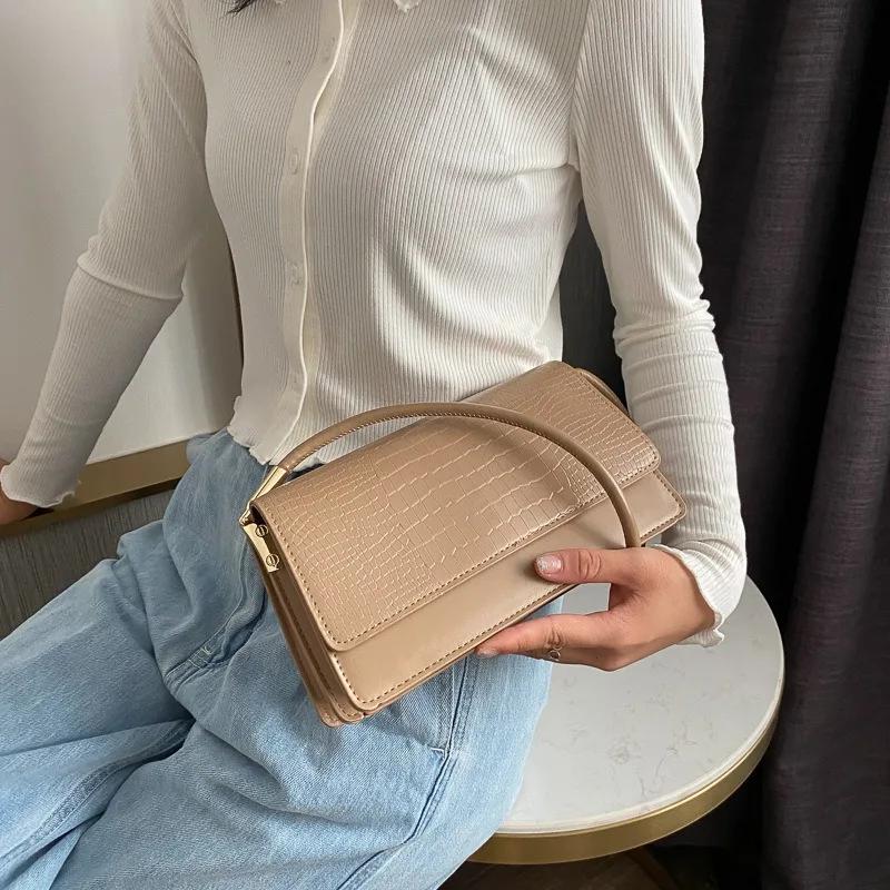 Alligator Pattern Women's Shoulder Bag Small Square Bag Flap Armpit Bag Vintage Handbag New Winter