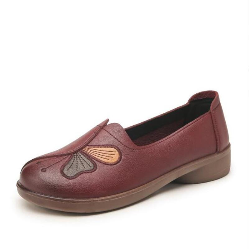 Women Shoes Comfort Slip-On Ladies Loafers Shoes for Women Hand Sewing Thread Mom Flats Outdoor Low Heels Women Shoes