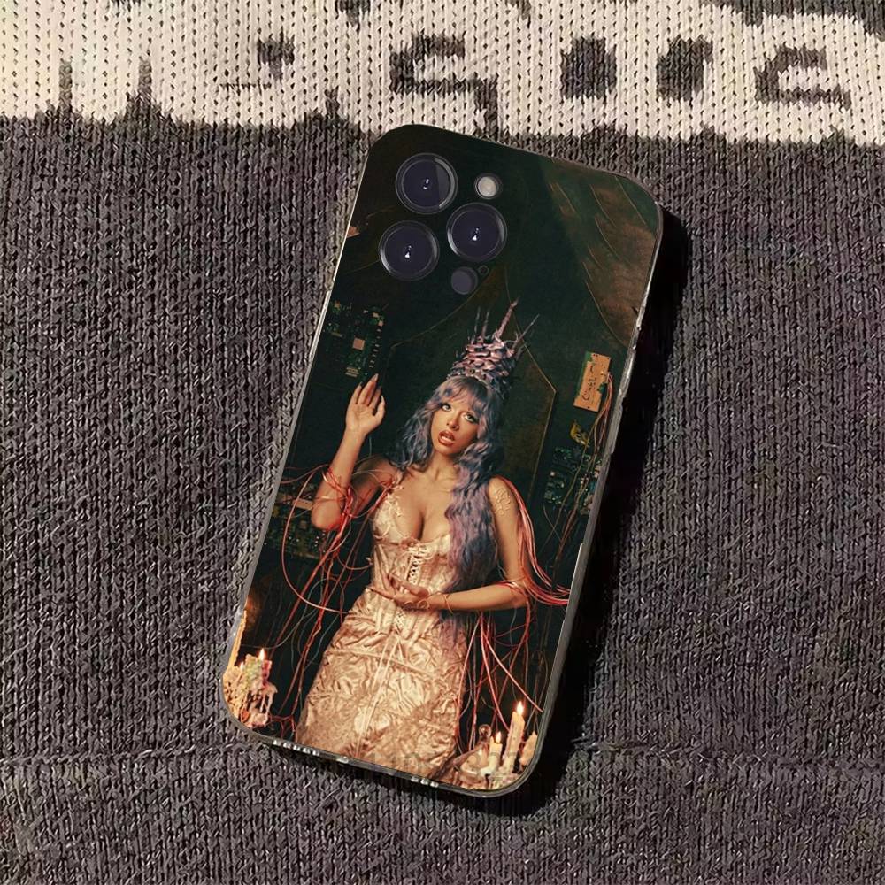 Sängerin M-Melanie Portals Martinez Handyhülle für iPhone 11Pro 13 12 11 Pro Max 16e 17 Air 16 15 14 Plus 11ProMax