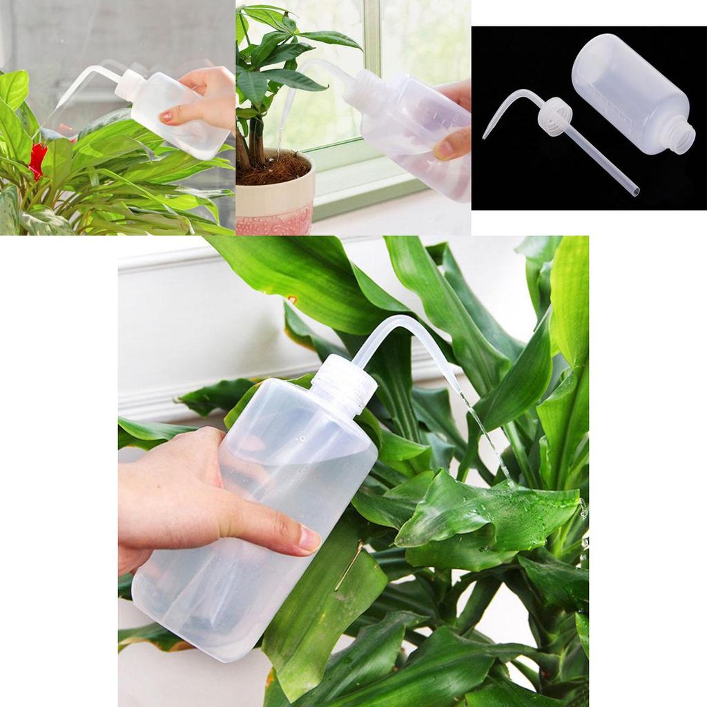 Timeless Design Plastic Watering Kettle With Sharp Beak For Accurate Plant Care