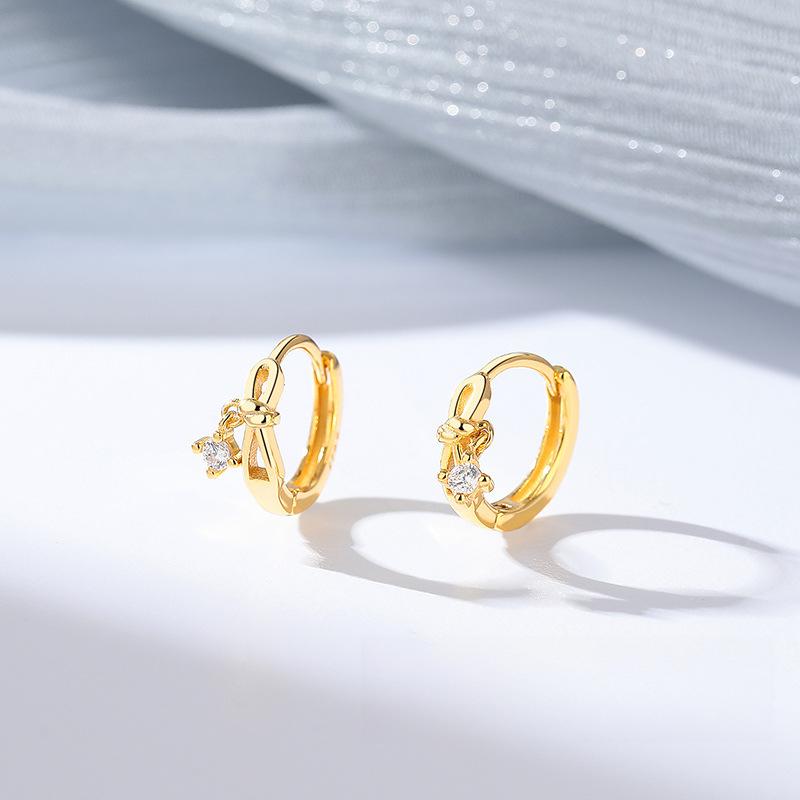 

Оригинальный бант с маленькими свежими пуговицами для ушей для женских мини-сережек в стиле ниши