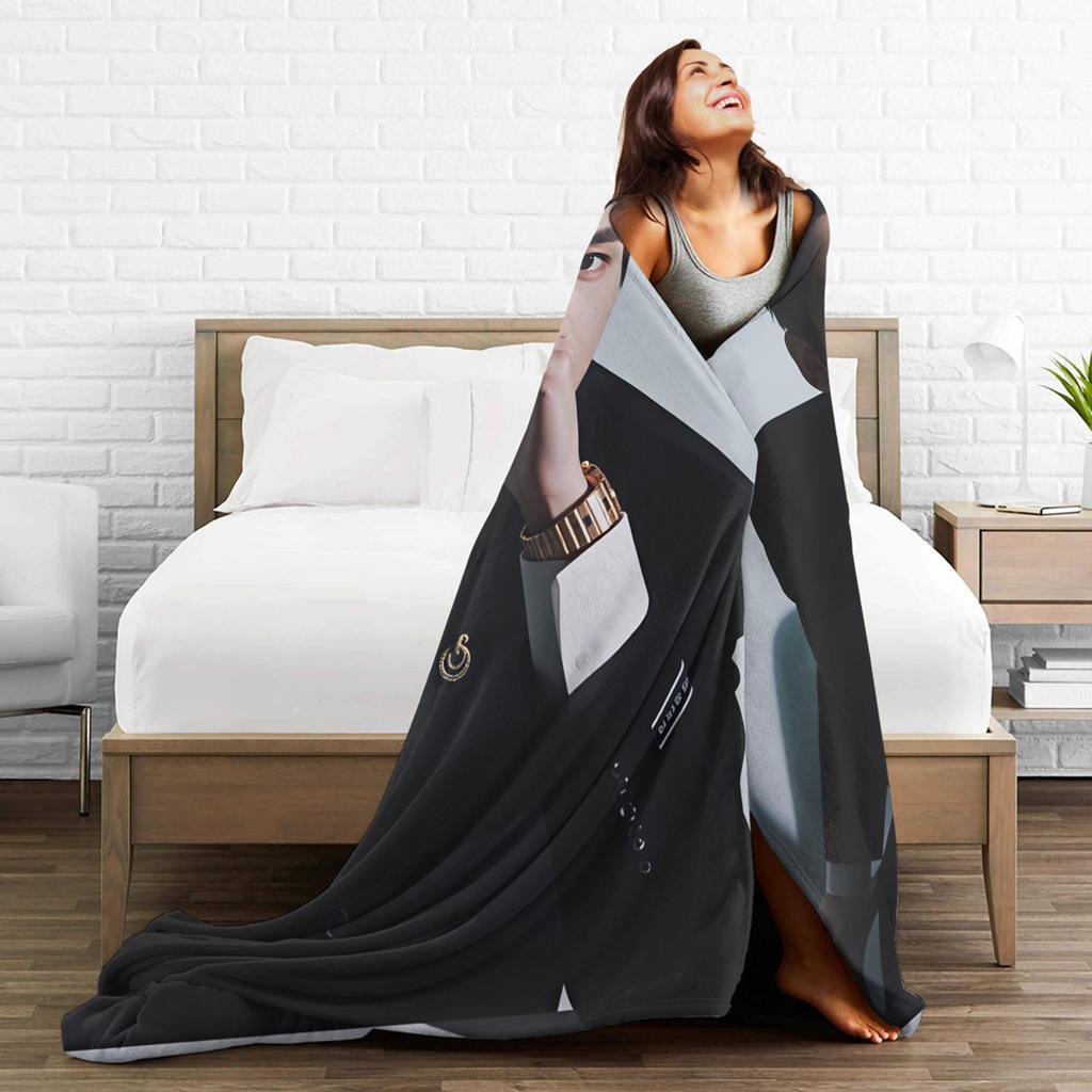 Zhang Linghe Flannel Blanket Soft Throw Blanket for Outdoor Travel Office Fashion Bedspread Sofa Bed Cover