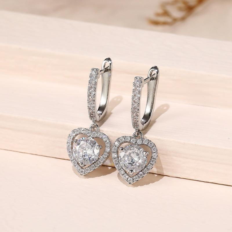 Boucles d'oreilles en forme de cœur en zircone cubique, exquises, couleur argent, pendantes pour femmes, bijoux de fête de mariage