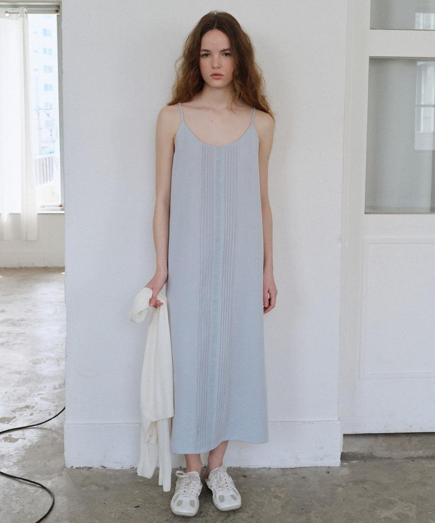 Sienneu Paige Dress (Pale Blue)