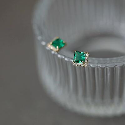 Orecchini a bottone in argento sterling S925 con zirconi e smeraldi intarsiati, semplici orecchini da donna, leggeri e di lusso, con design di minoranza