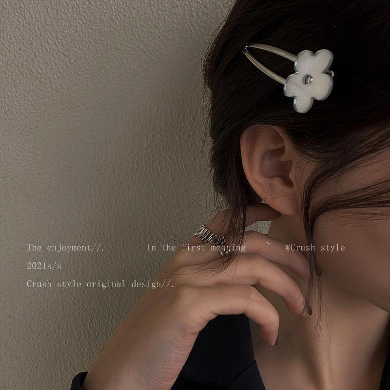 Korean simple silver flower hairpin side clip 2025 tide Internet celebrity back head one word hairpin