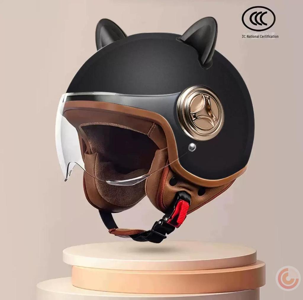 "Universal Retro Gray Motorcycle Helmet, 3C Certified for All Seasons"