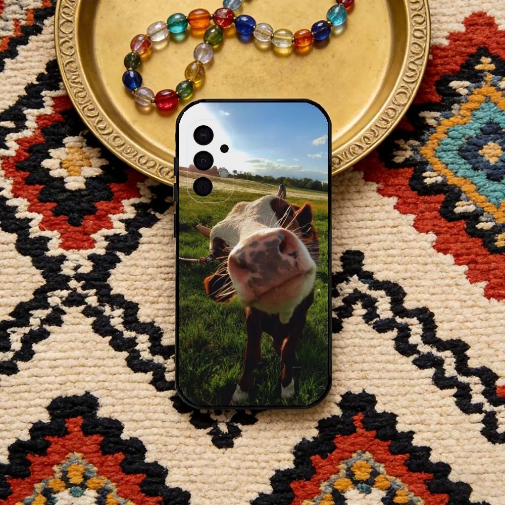 Lovely Cute Cow Cows OX Phone Case For Samsung S25,S24,S23,S22,S21,S20,Ultra,Plus,FE Black Soft Cover