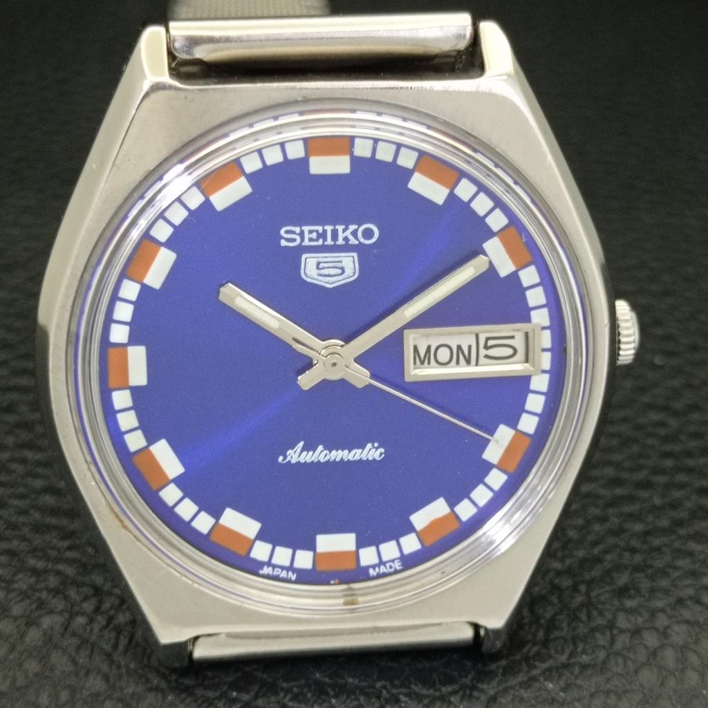 JAPAN VINTAGE SEIKO 5 AUTOMATIC MENS BLUE COLOR DIAL WATCH a701618-5 R206c-a701618