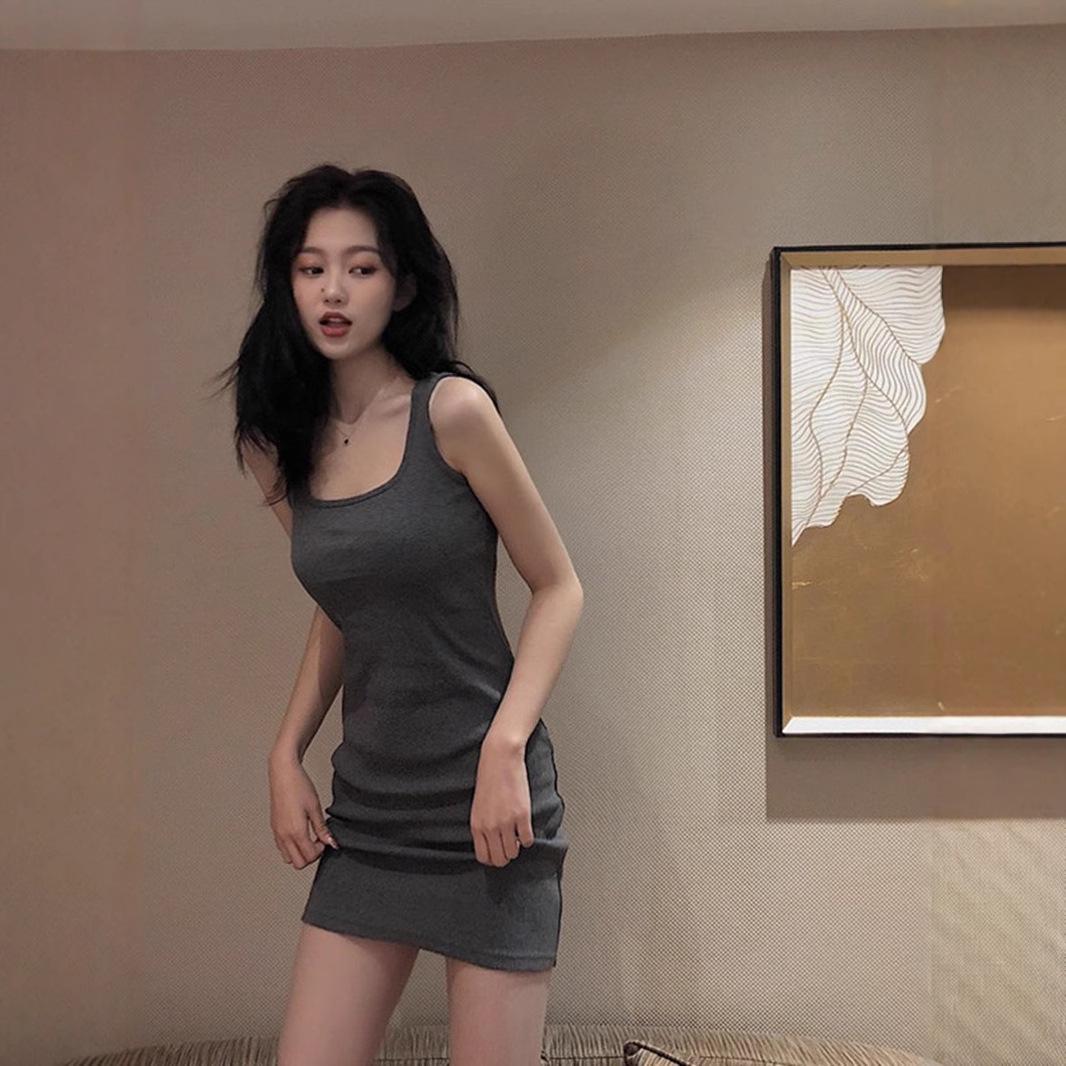 

Women s Black Cotton Slim Fit Waist-Hugging Camisole Dress Large